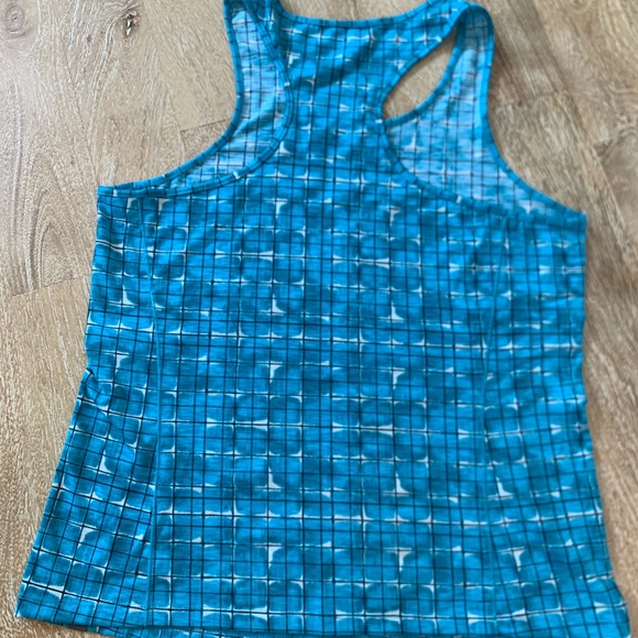 Title Nine Tank top size medium, perfect condition, worn once - Picture 2 of 5